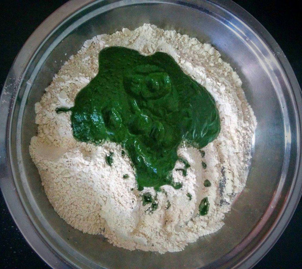 Palak Puri Recipe Step By Step Instructions 4