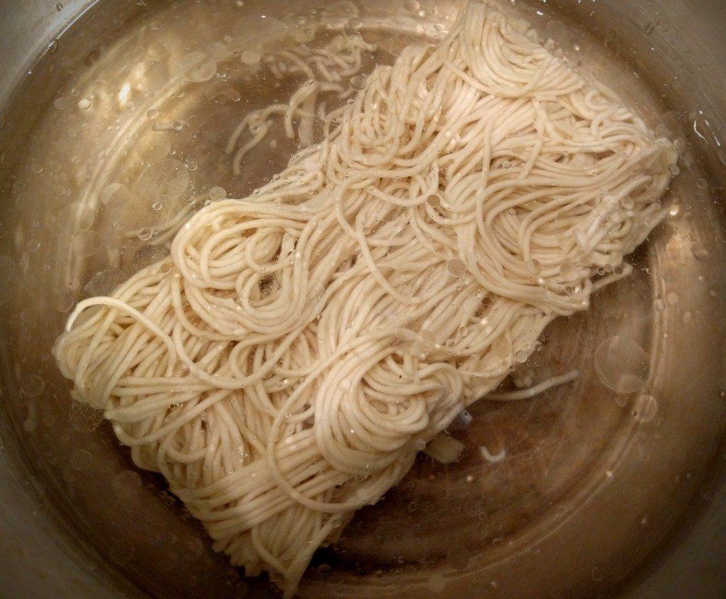 Veg Hakka Noodles Recipe Instructions