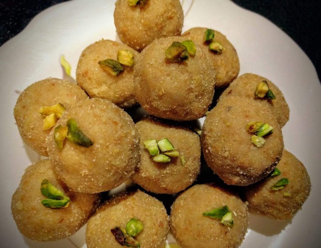 Churma Ladoo Recipe
