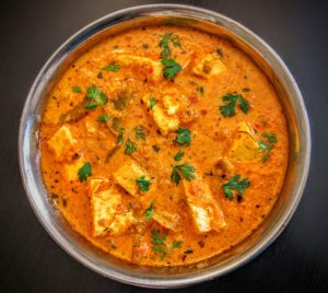 Kadai Paneer Gravy is a popular Indian curry made of Paneer cubes cooked in a spicy & aromatic onion tomato gravy and flavored with spices.