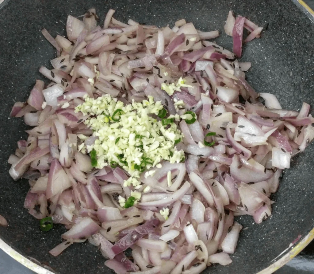 Bhindi Do Pyaza Recipe Step By Step Instructions 3