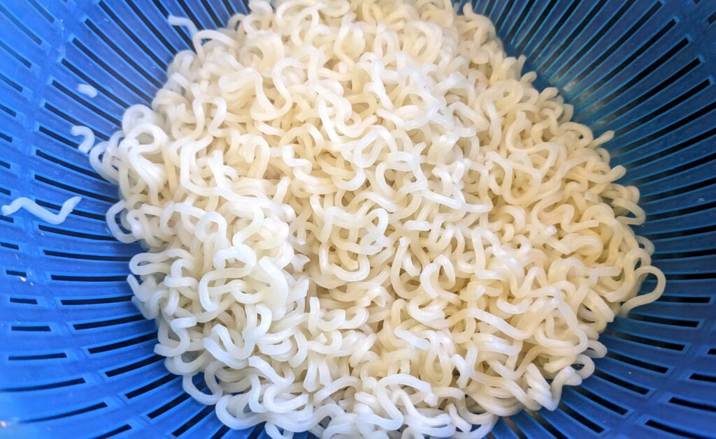 Korean Style Maggi Noodles Recipe Step By Step Instructions 3