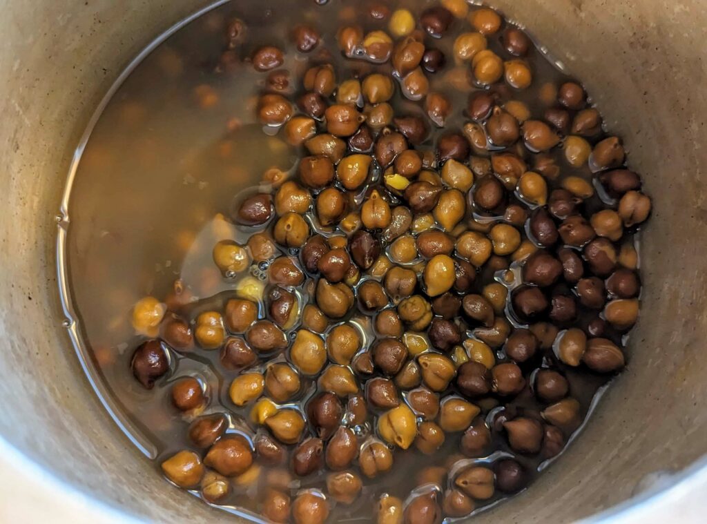 Jaisalmeri Kala Chana Kadhi Recipe Step By Step Instructions 1