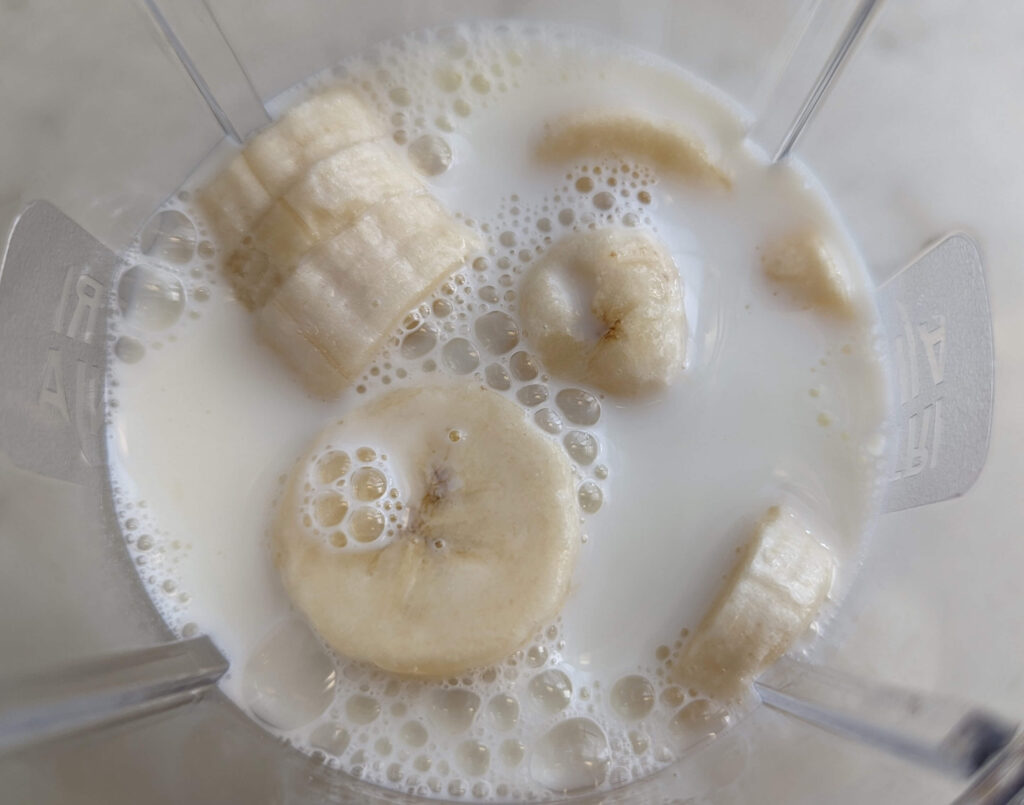 Banana Milkshake Recipe Step By Step Instructions 3