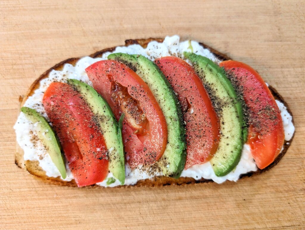 Cottage Cheese Avocado Tomato Toast Recipe Step By Step Instructions 4